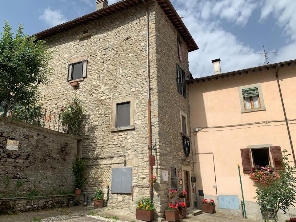 La Torre Del Vicario Villa ปาลาซซูโอโล ซุล เซนิโอ ภายนอก รูปภาพ