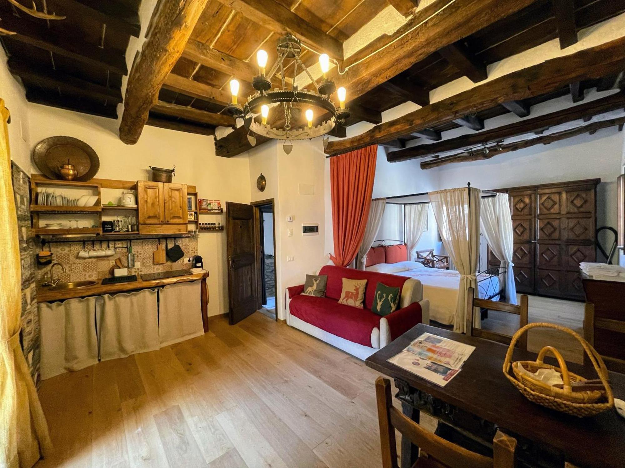 La Torre Del Vicario Villa ปาลาซซูโอโล ซุล เซนิโอ ภายนอก รูปภาพ
